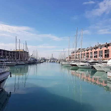 Casa Vacanze Porto Antico דירה