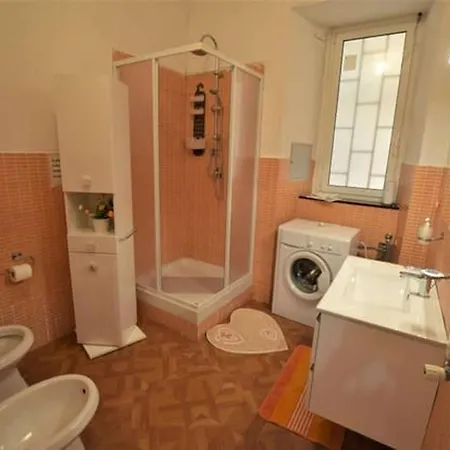 Casa Vacanze Porto Antico דירה *