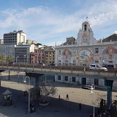 Casa Vacanze Porto Antico Apartment
